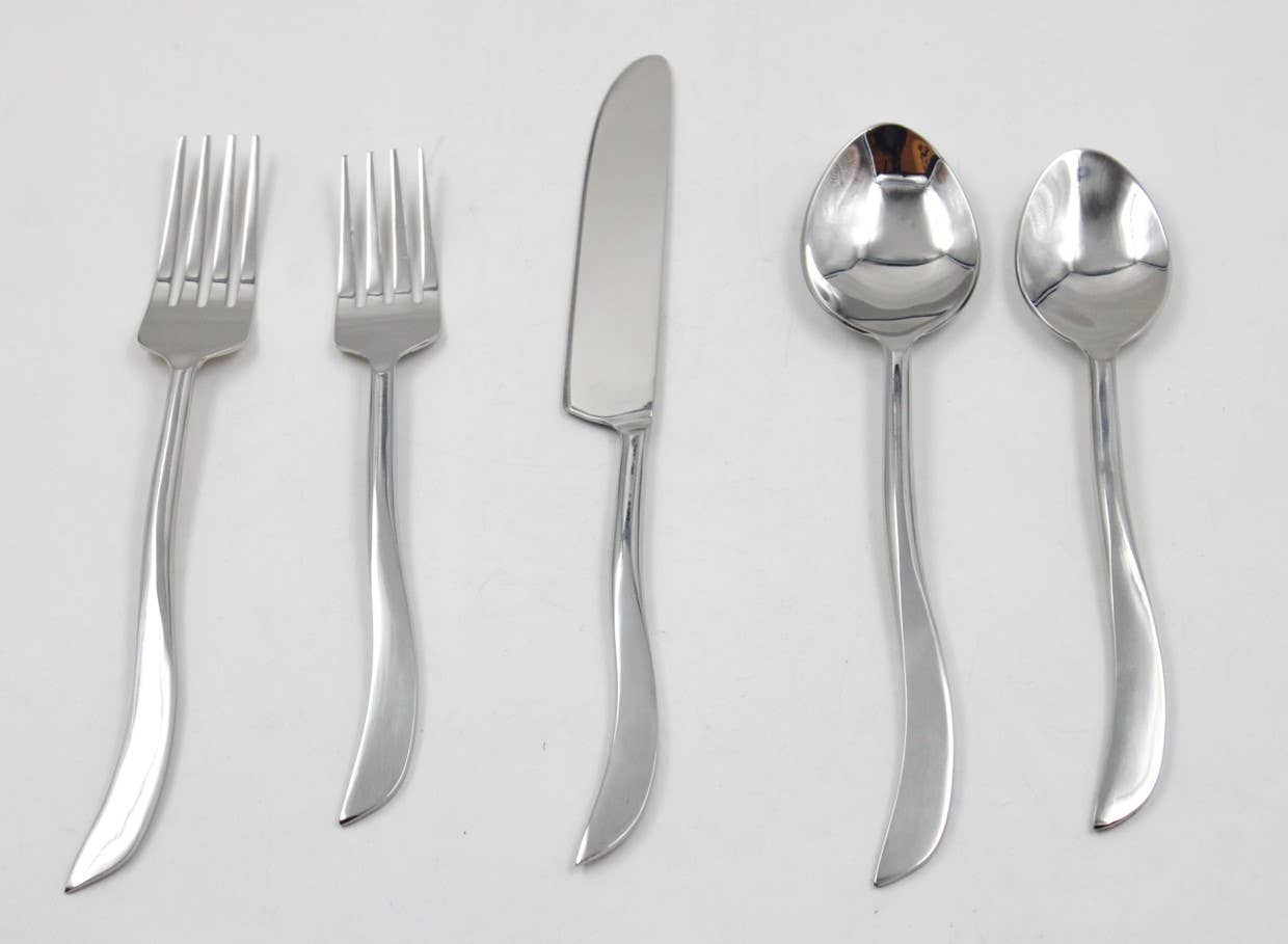 VIVIENCE - 20 Pc Flatware Set with Swiveled Handles