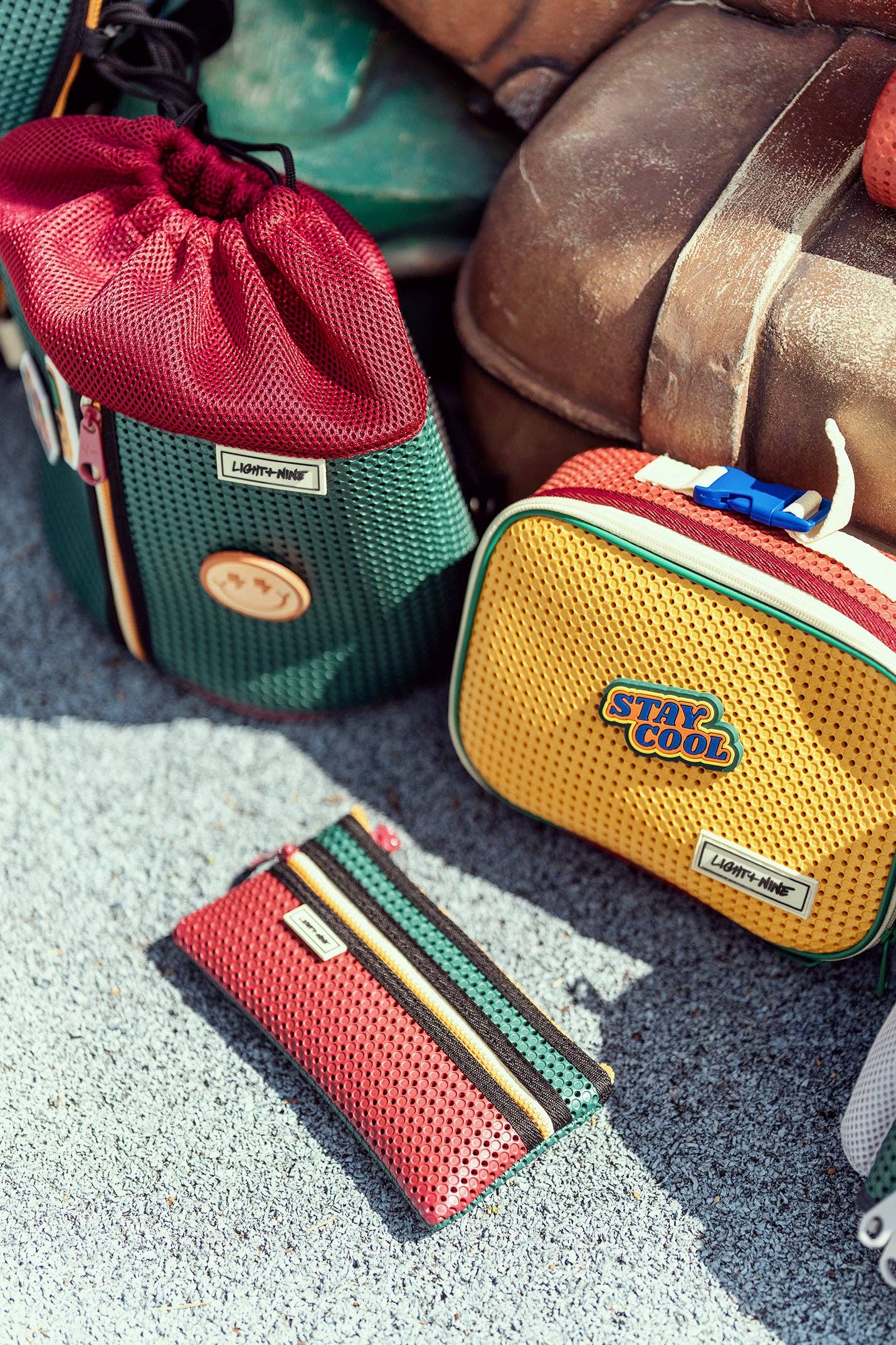 Light + Nine - Flat Pencil Pouch Artist Green