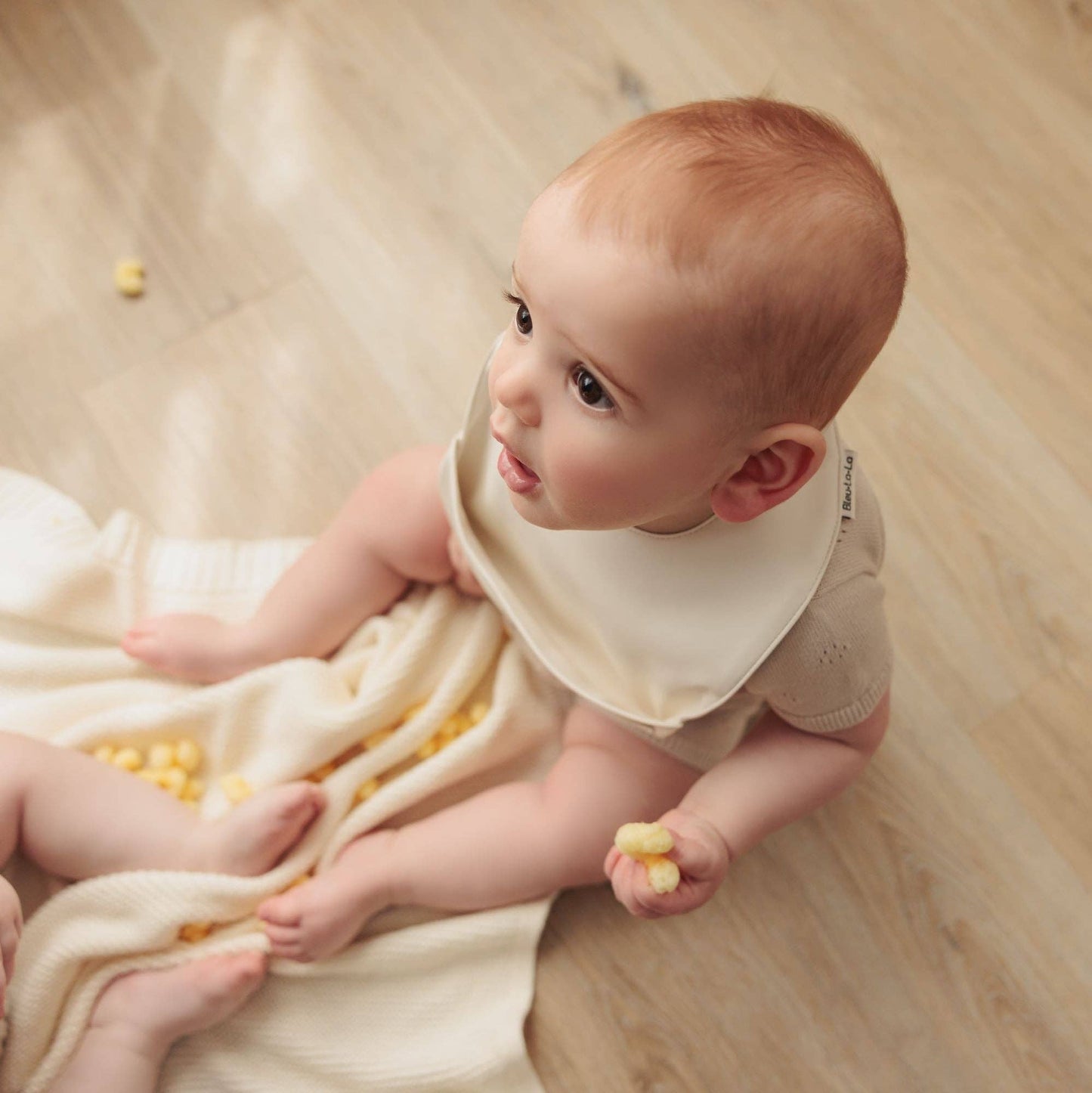 Bleu La La - Set of Soft Vegan Leather Easy Clean Bibs 0-12 Months: Muave & Grey