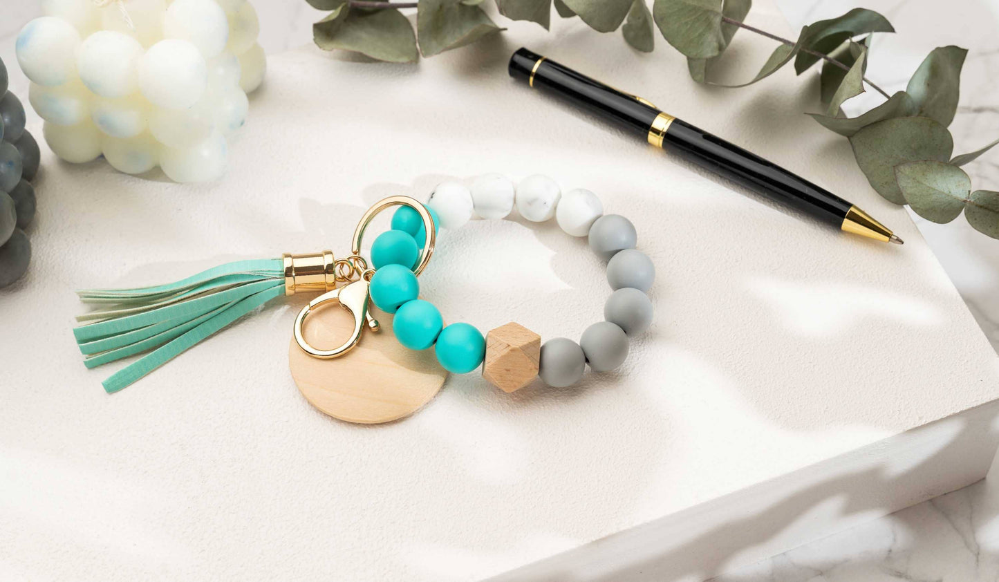 American Leather Goods - Keychain With Wristlet Bangle Bracelet, Keyring Bangle