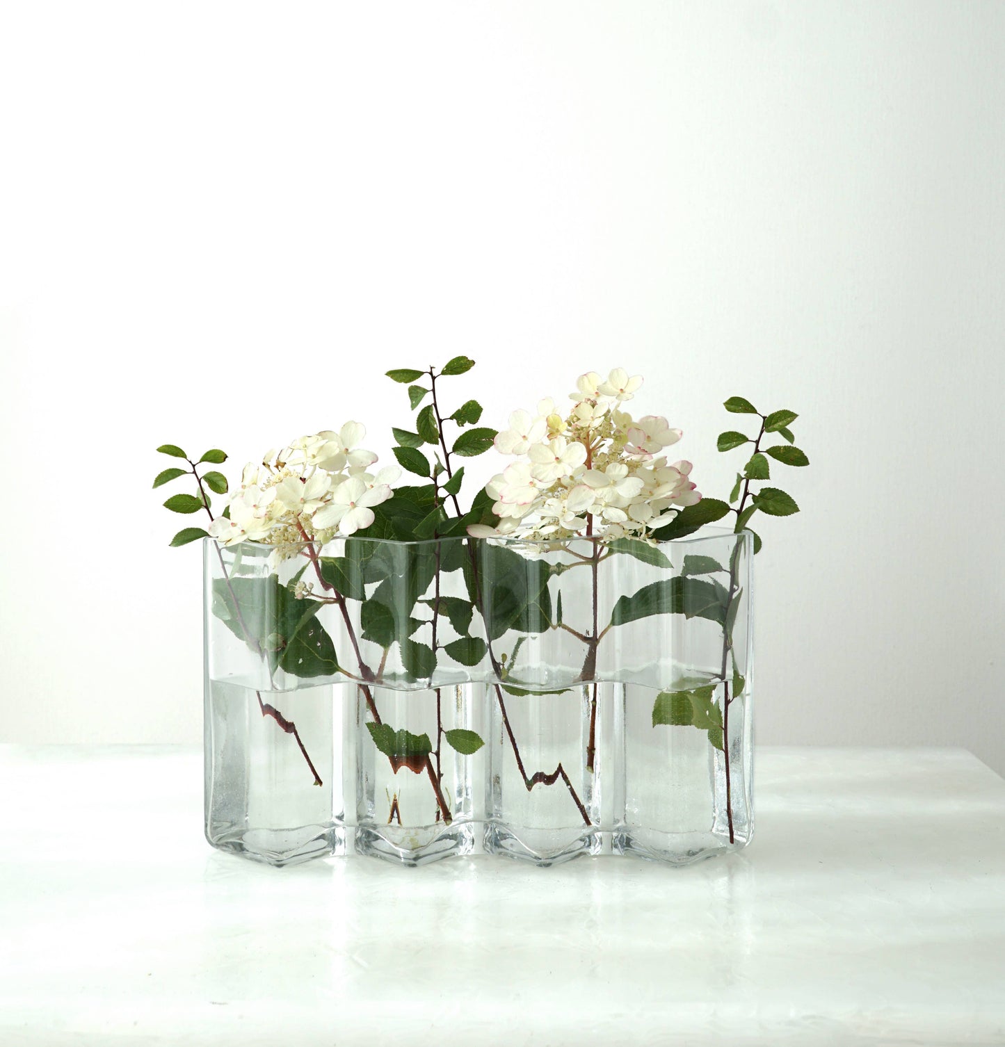 Born in Sweden AB - Row vase four: Clear glass