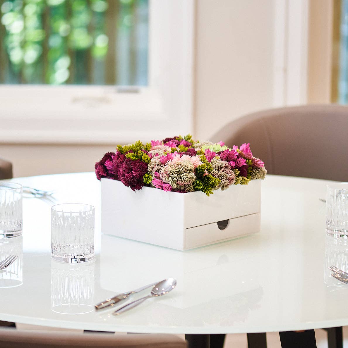 Waterdale Collection - Vase Bencher Set