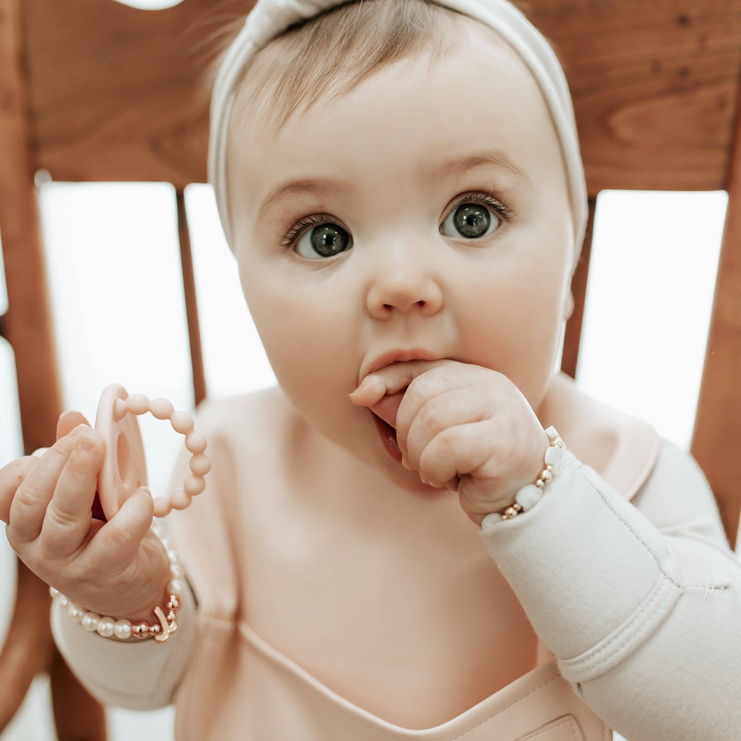 Bleu La La - Set of Soft Vegan Leather Easy Clean Bibs 0-12 Months: Blush Pink & Mauve