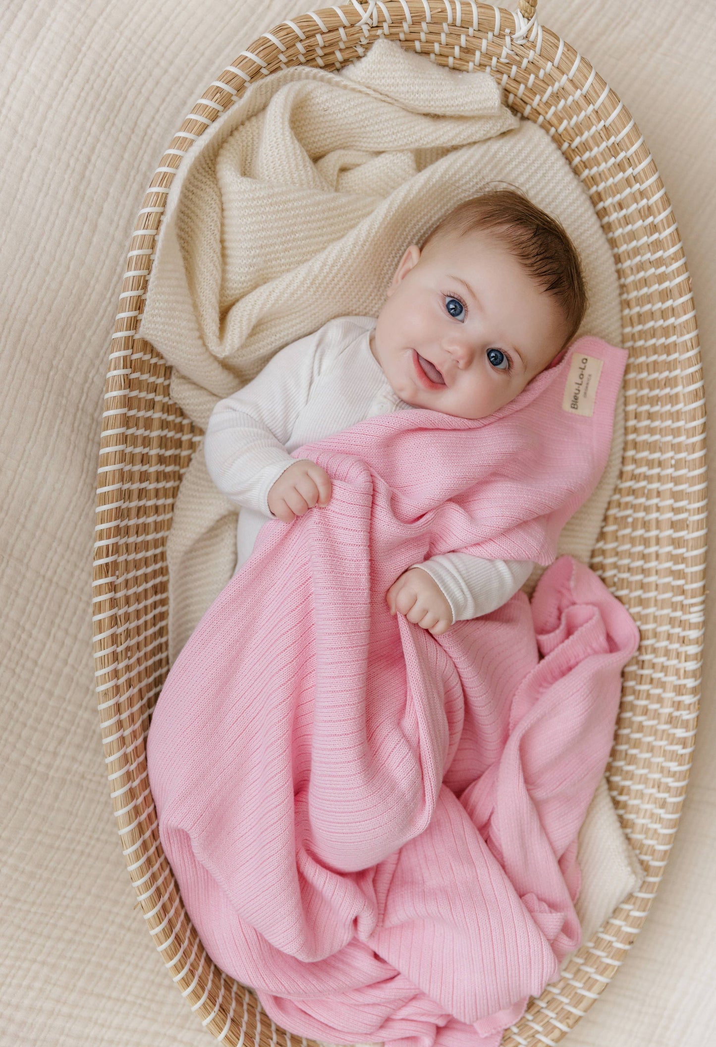 Bleu La La - 100% Luxury Organic Cotton Ribbed Baby Swaddle Blanket: Petal Pink