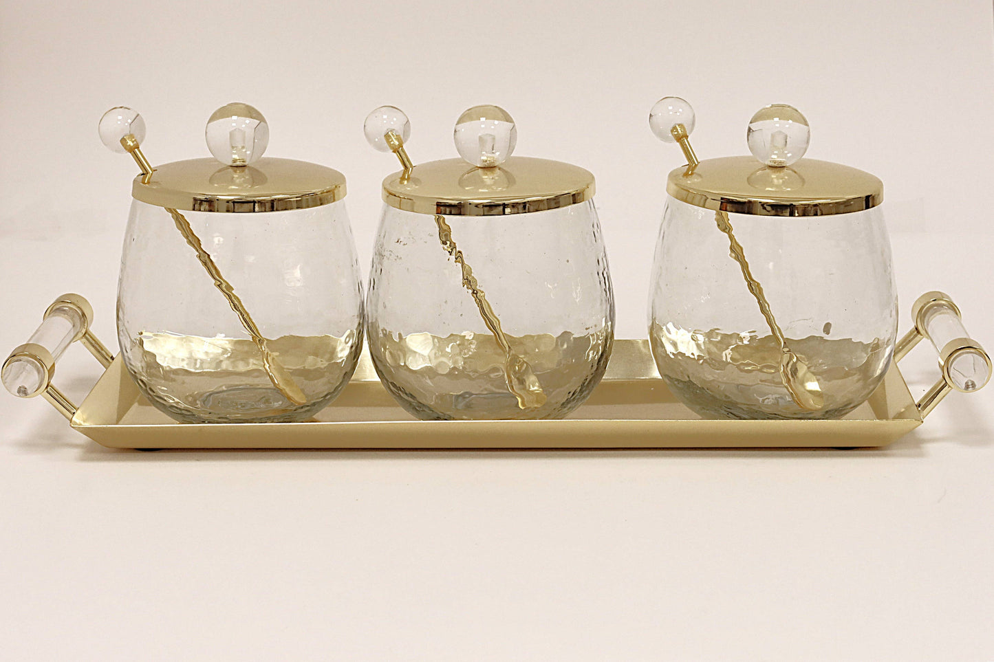 VIVIENCE - 3 Canisters on Rectangle Tray with with Clear Ball Knobs