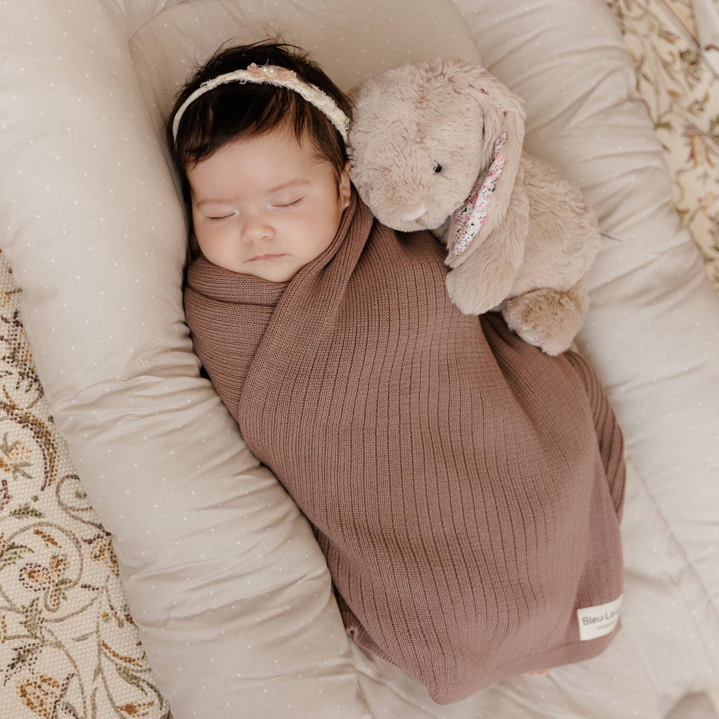 Bleu La La - 100% Luxury Organic Cotton Ribbed Baby Swaddle Blanket: Mocha