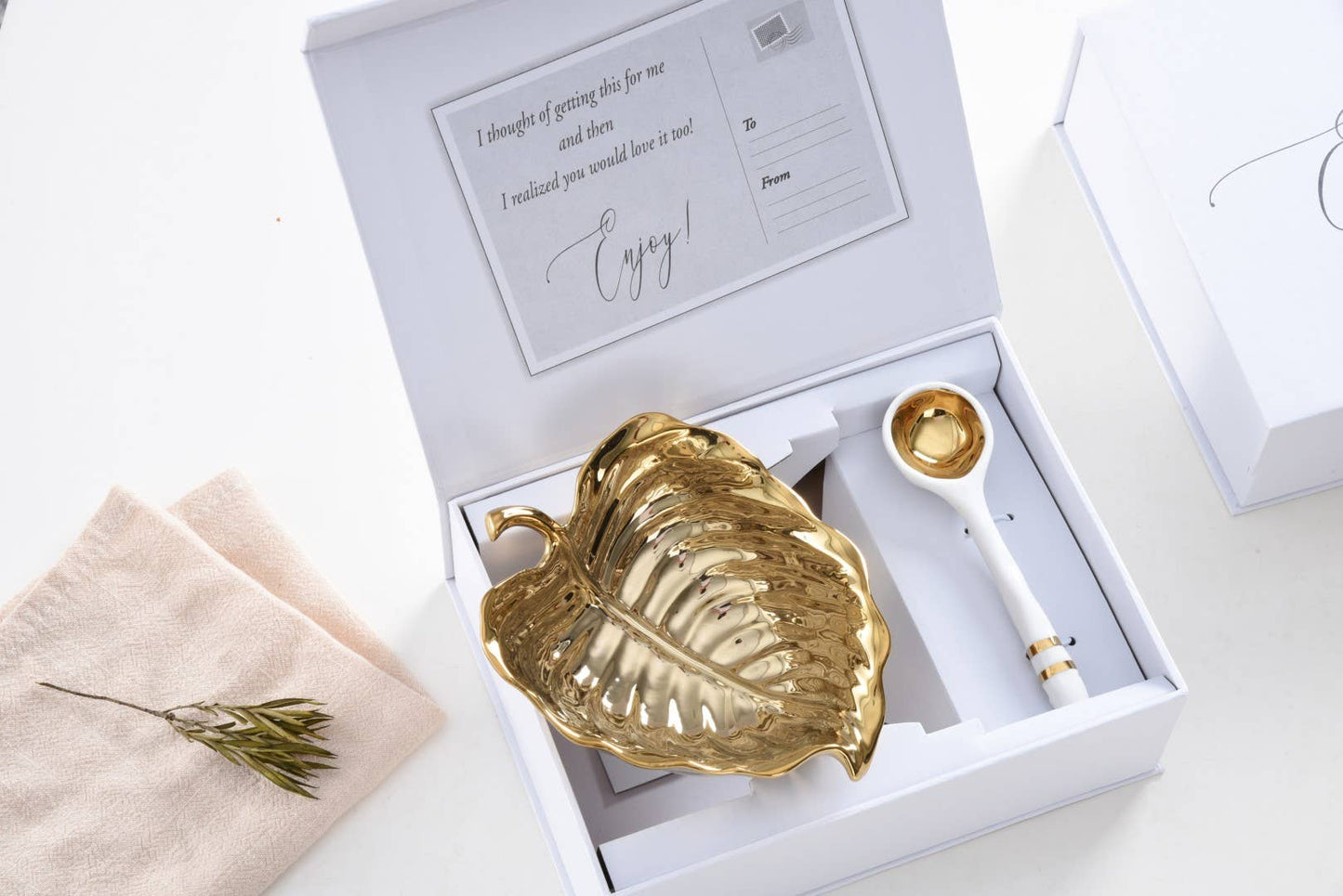 Pampa Bay - The Gold Leaf Set