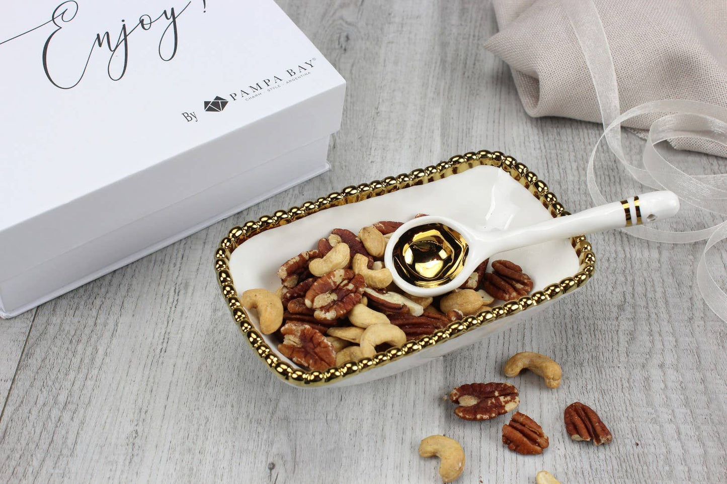 Pampa Bay - The Golden Beaded Set