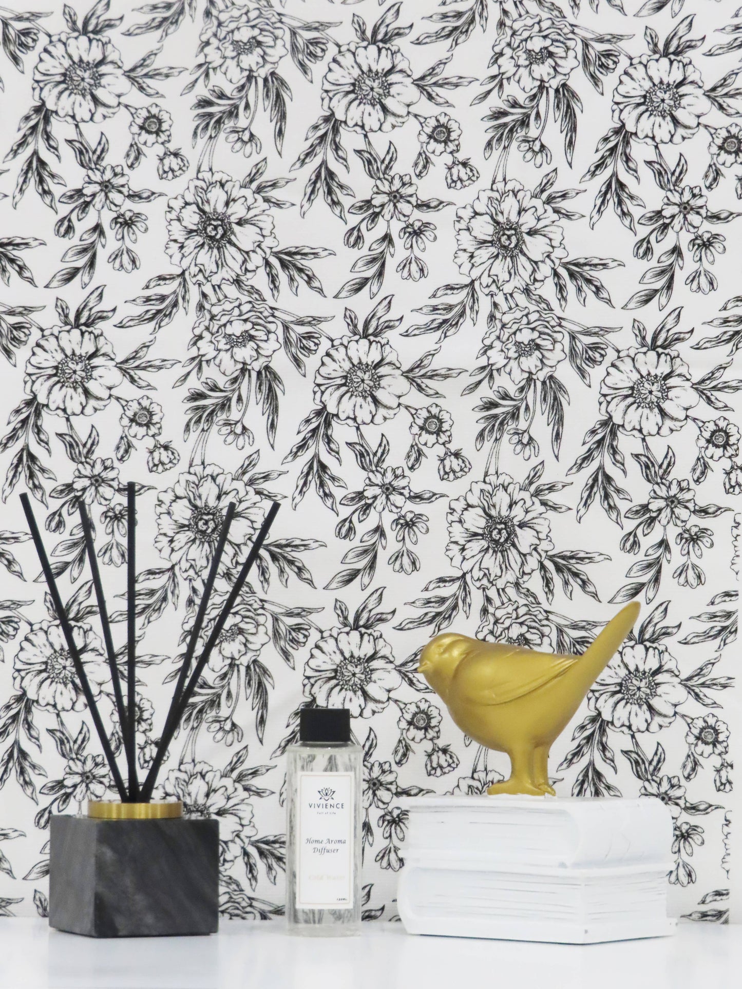 VIVIENCE - Black Marble Reed Diffuser