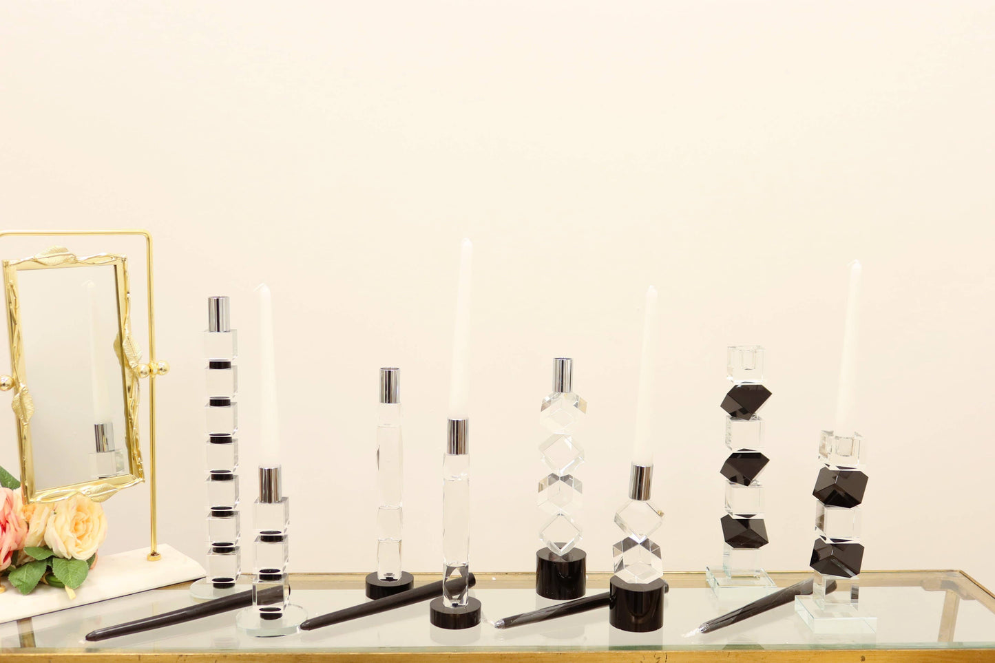 VIVIENCE - Crystal Candlestick w Black & Clear Block Design: Large