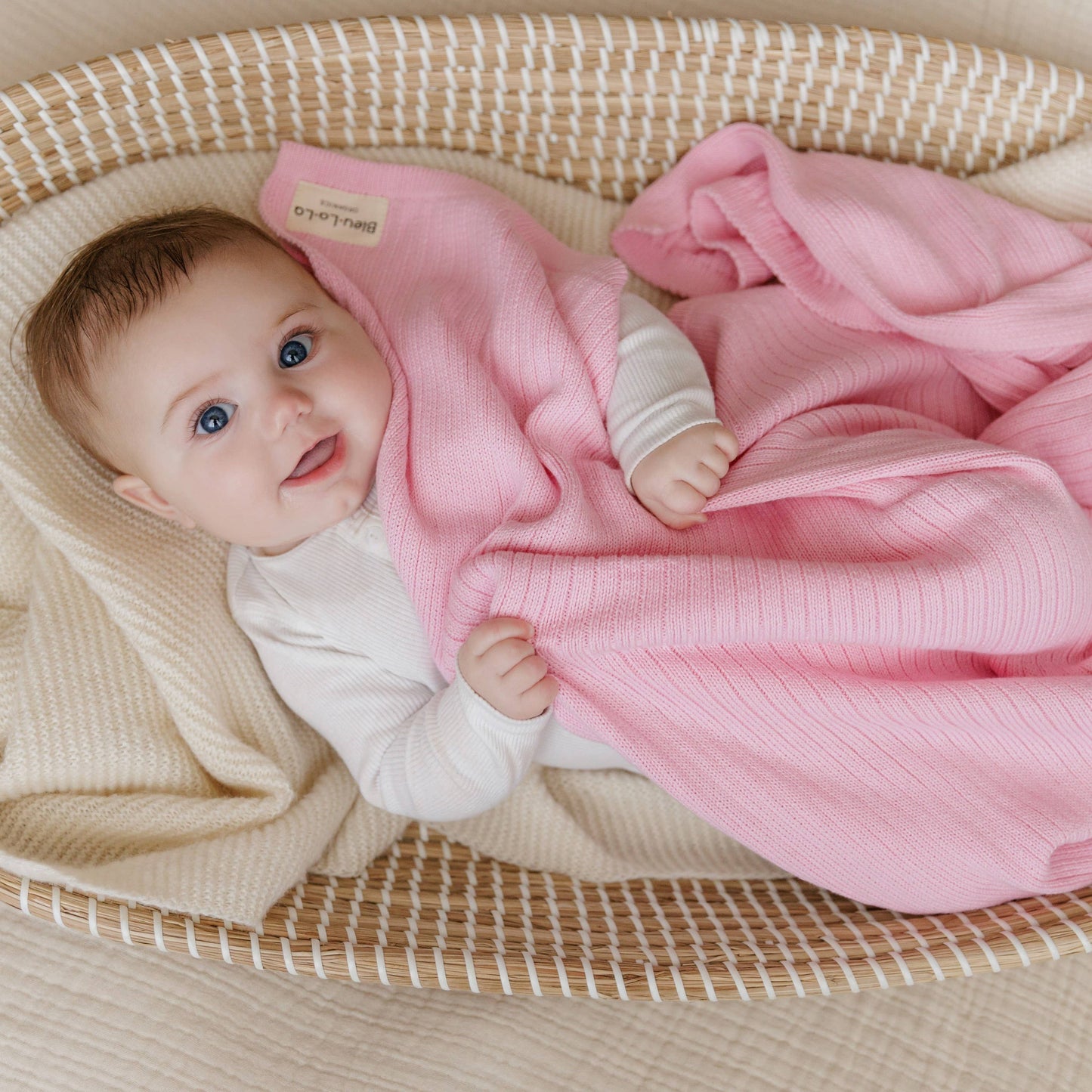 Bleu La La - 100% Luxury Organic Cotton Ribbed Baby Swaddle Blanket: Petal Pink