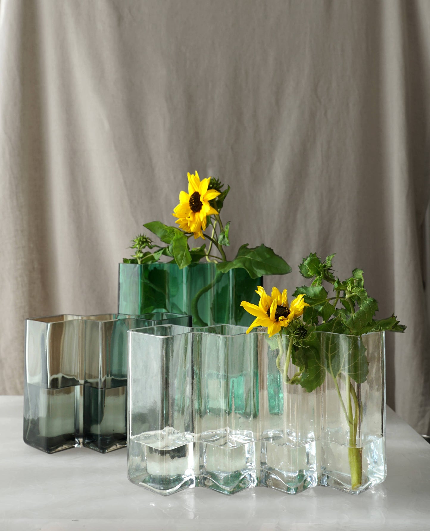 Born in Sweden AB - Row vase three low: Gray